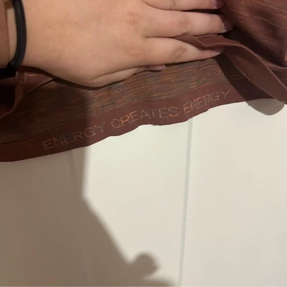 Lululemon tank - Picture 3 of 4